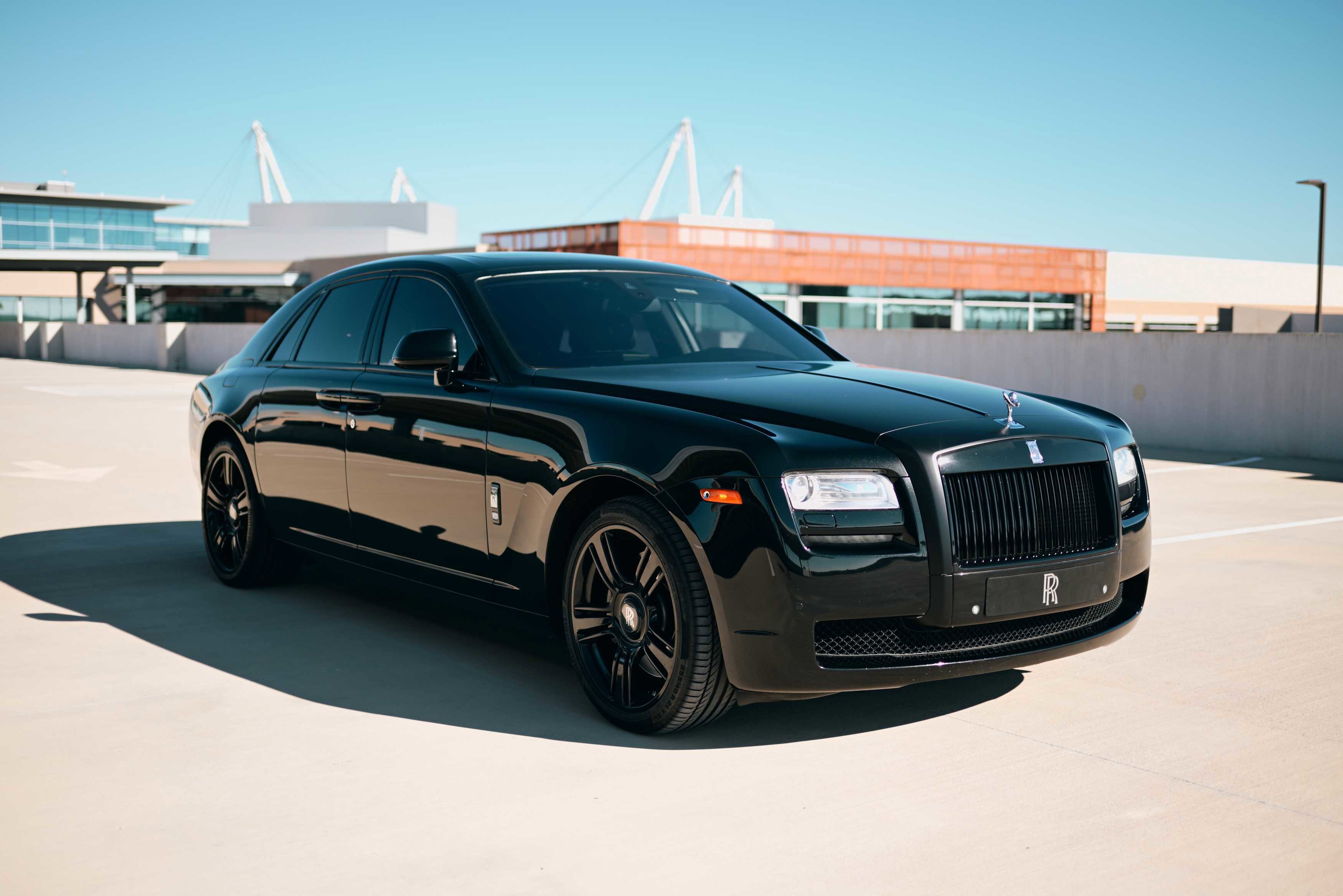 Used 2014 Rolls-Royce Ghost image 3