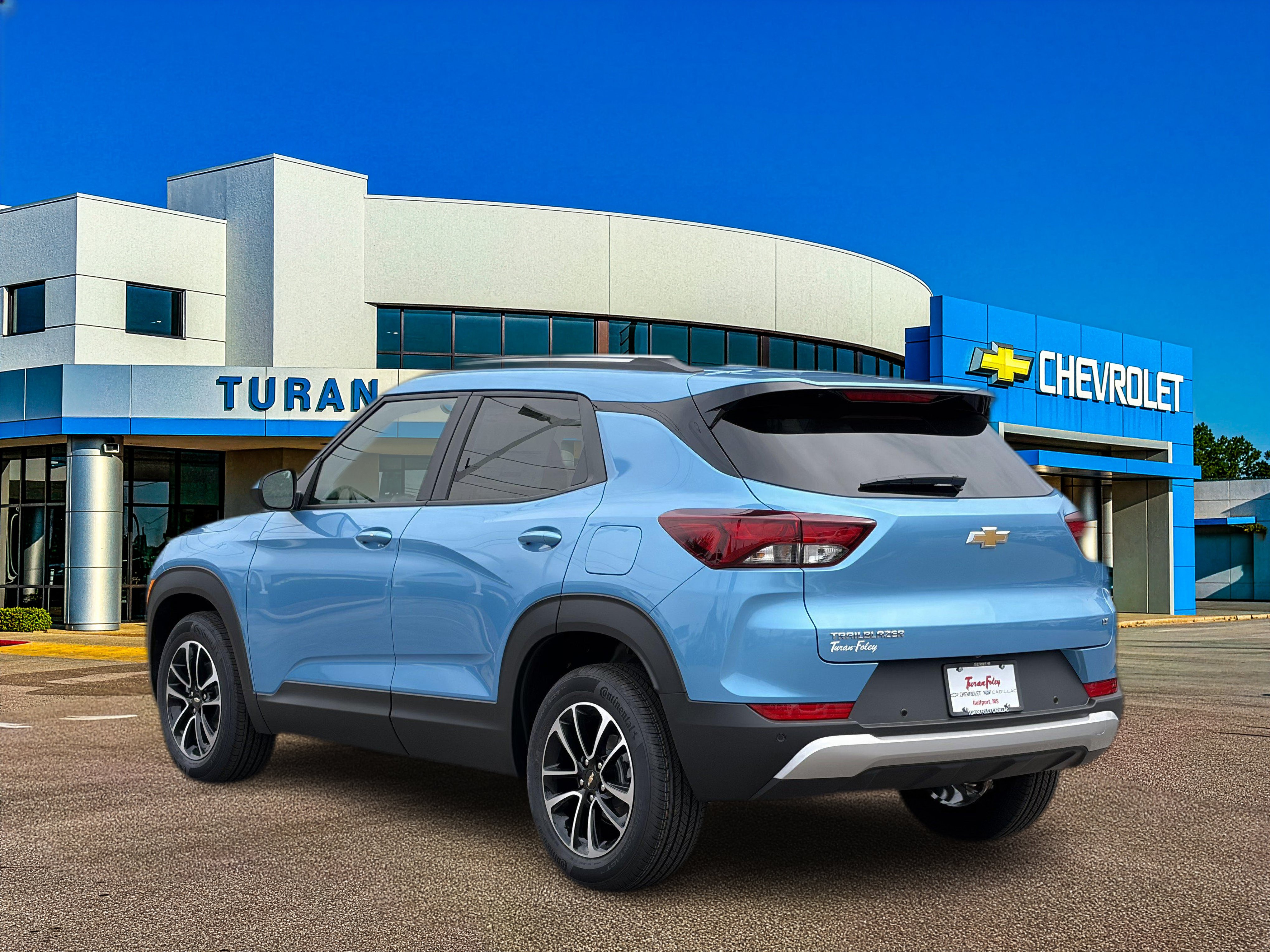 New 2026 Chevrolet TrailBlazer LT w/ LT Cold Weather Package FWD image 3