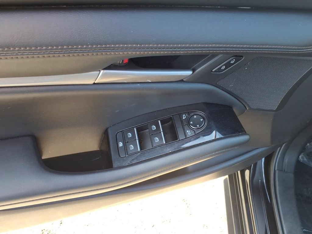 Used 2025 MAZDA MAZDA3 s Sport FWD image 16