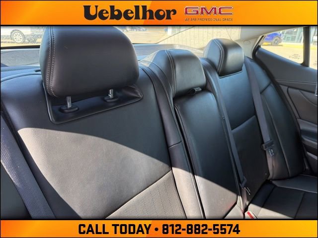 Used 2023 Nissan Maxima SV w/ Floor Mat Group image 5
