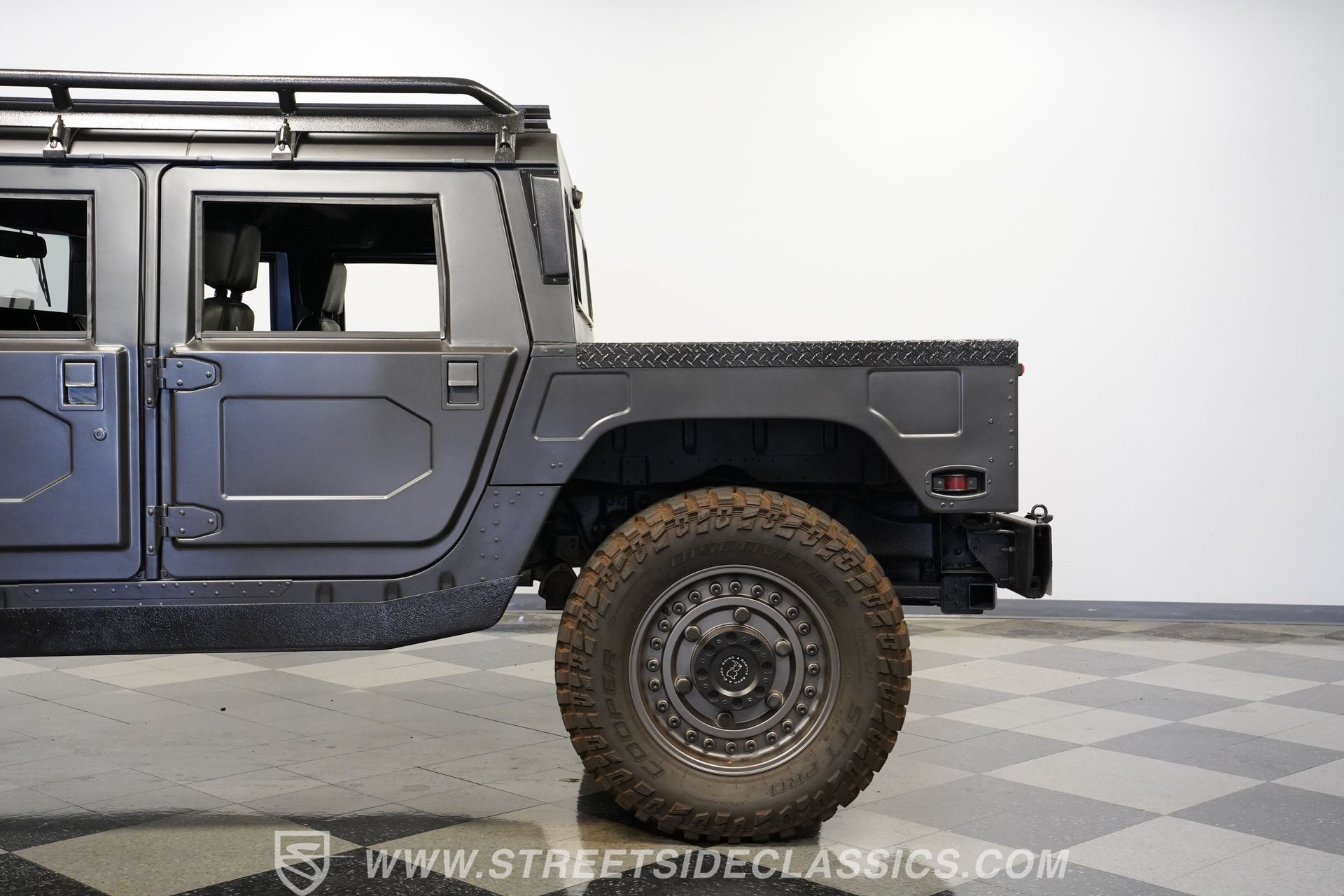 Used 1998 HUMMER H1 4-Door Hard Top AWD/4WD image 25