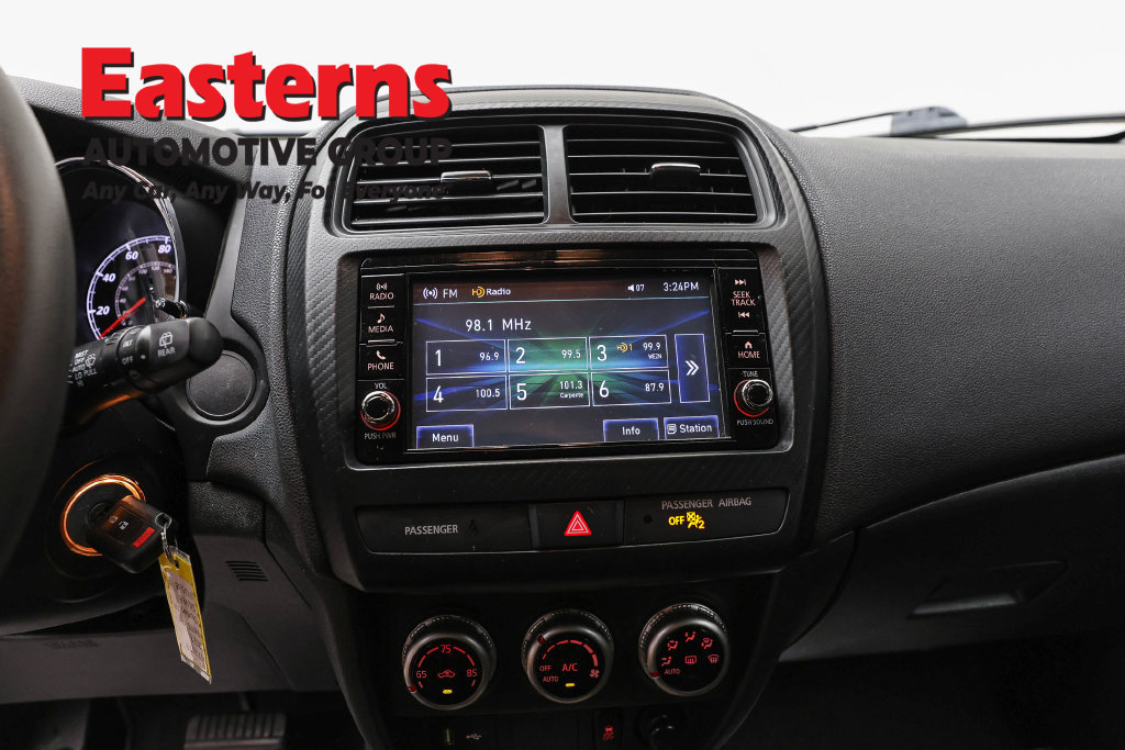 Used 2021 Mitsubishi Outlander Sport ES FWD image 13