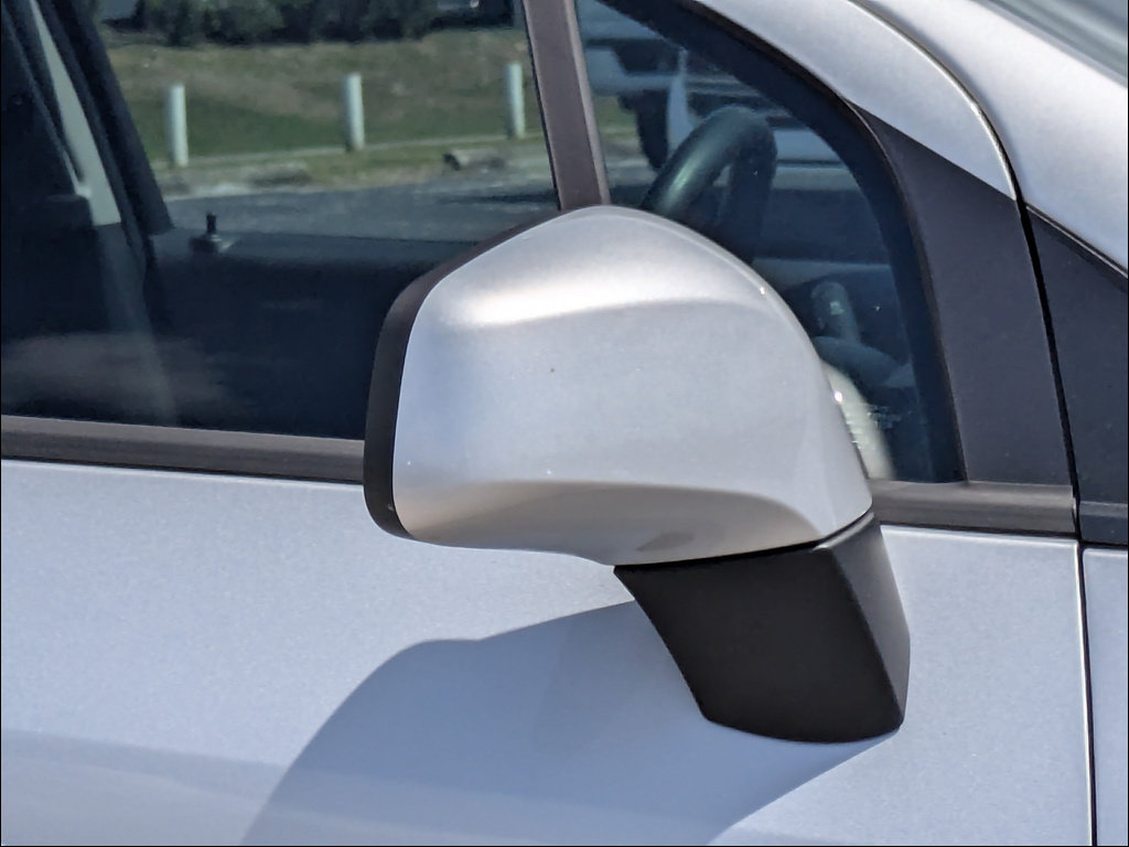 Used 2019 Chevrolet Trax LS w/ Tint and Cruise Package FWD image 13