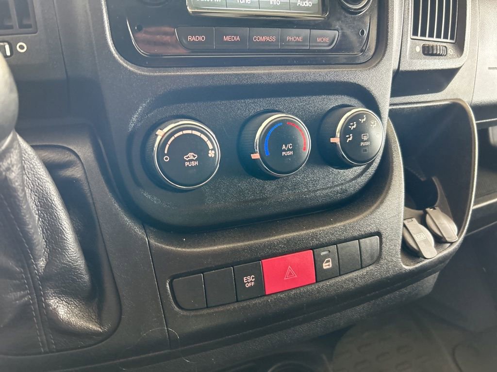 Used 2017 RAM ProMaster 2500 w/ Interior Convenience Group image 41