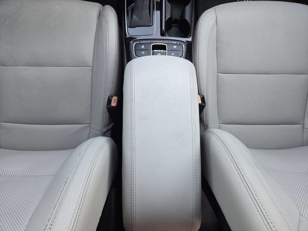 Used 2014 Kia Cadenza Premium w/ Technology Package image 43