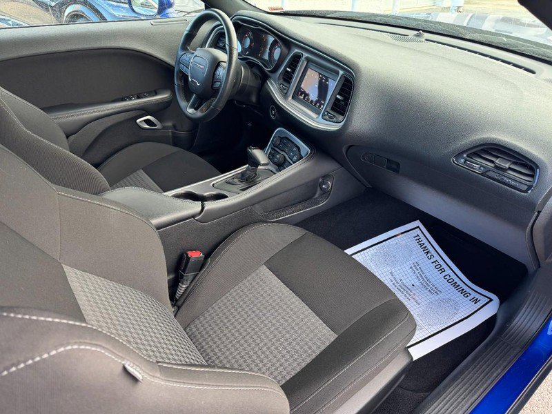 Used 2022 Dodge Challenger R/T w/ Blacktop Package image 11