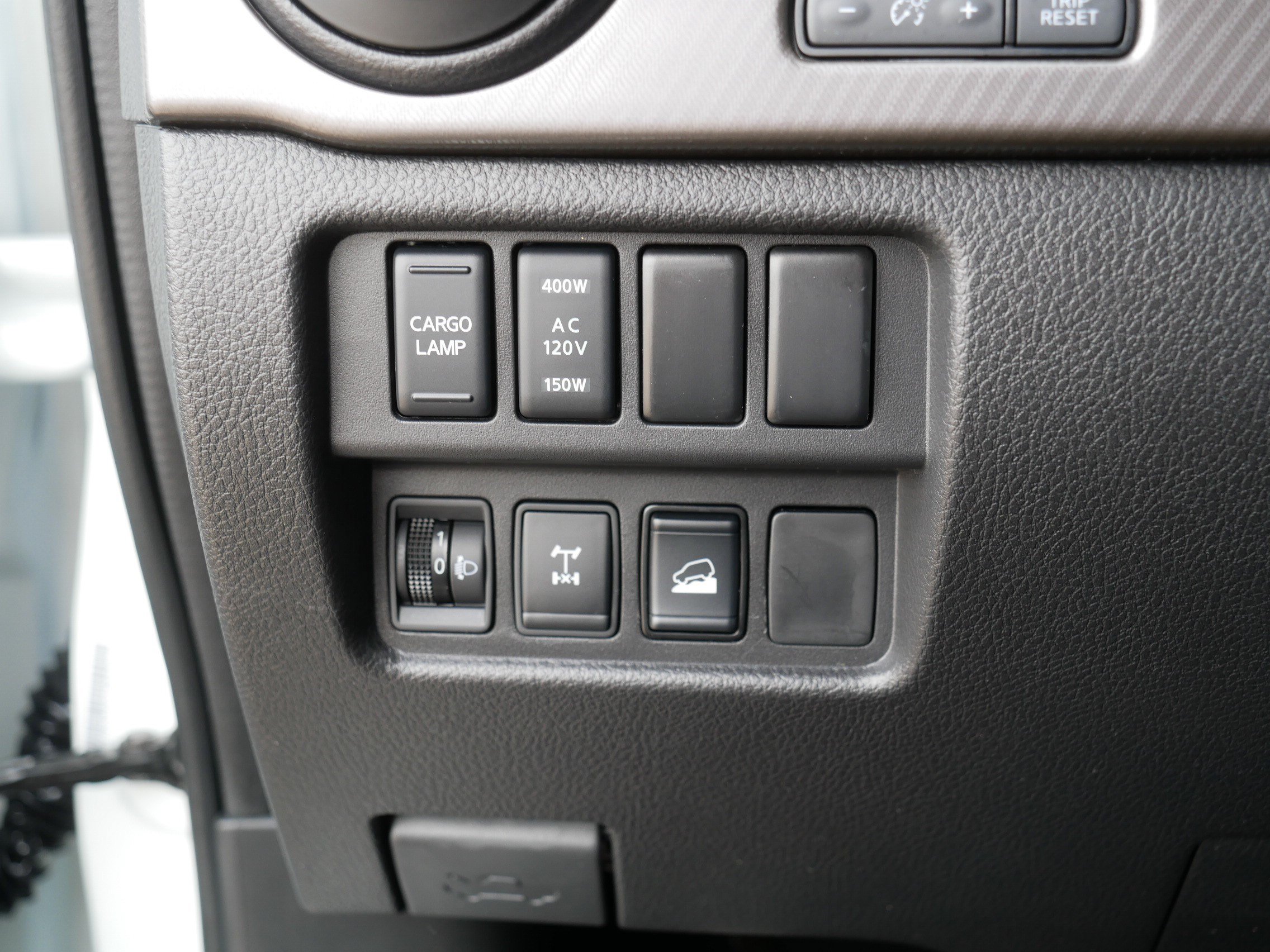 Certified 2024 Nissan Titan PRO-4X w/ Pro-4x Convenience Package AWD/4WD image 26
