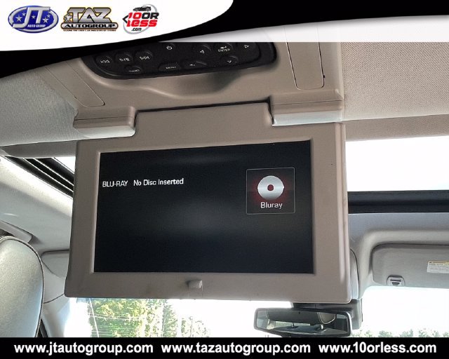 Used 2015 GMC Yukon XL Denali w/ Open Road Package RWD image 23