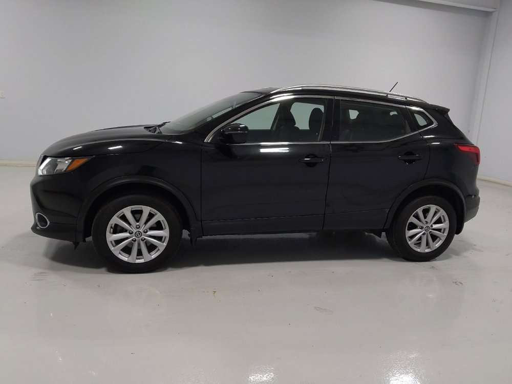 Used 2019 Nissan Rogue Sport SV w/ All-Weather Package AWD/4WD image 2