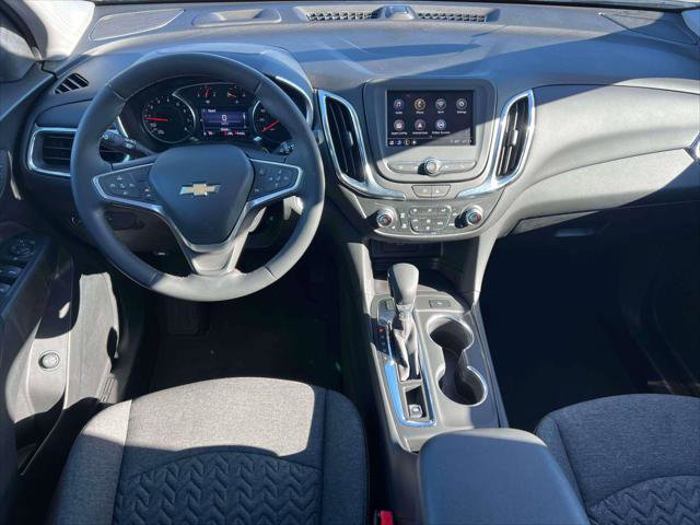 Used 2023 Chevrolet Equinox LT image 11