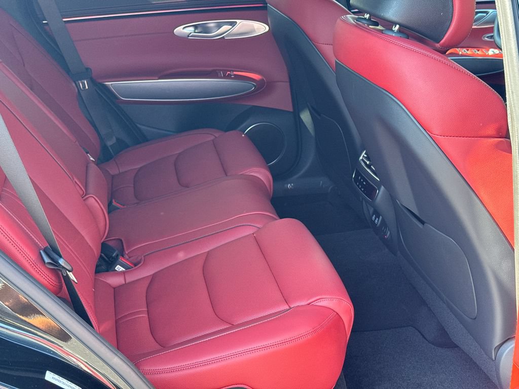New 2027 Genesis GV70 2.5T Sport Prestige AWD/4WD image 15