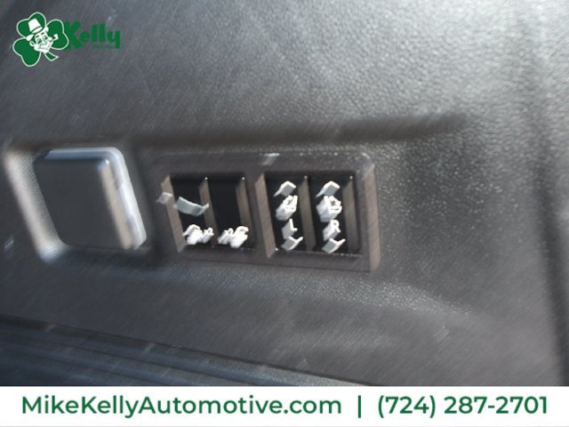 Used 2023 Chevrolet Tahoe RST w/ Luxury Package AWD/4WD image 16