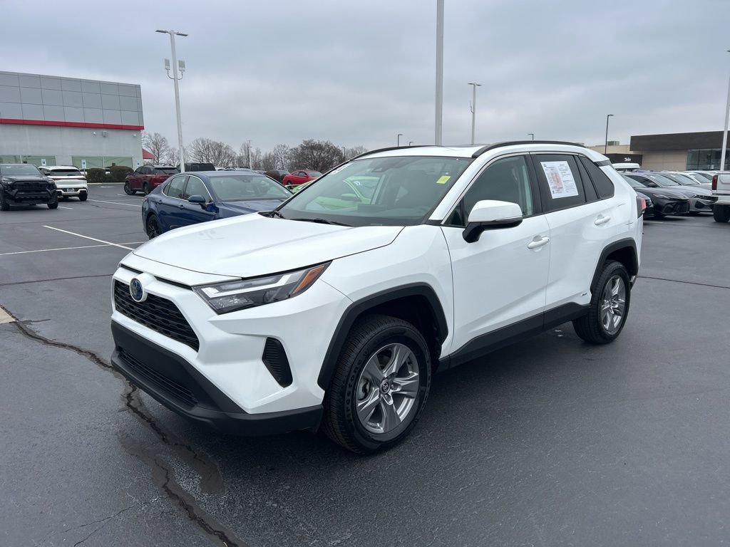 Used 2023 Toyota RAV4 XLE w/ Convenience Package image 1