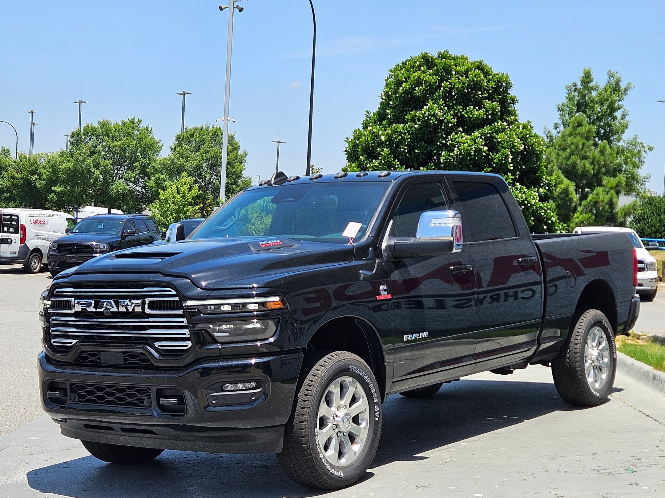 New 2026 RAM 2500 Laramie w/ Sport Appearance Package AWD/4WD image 3
