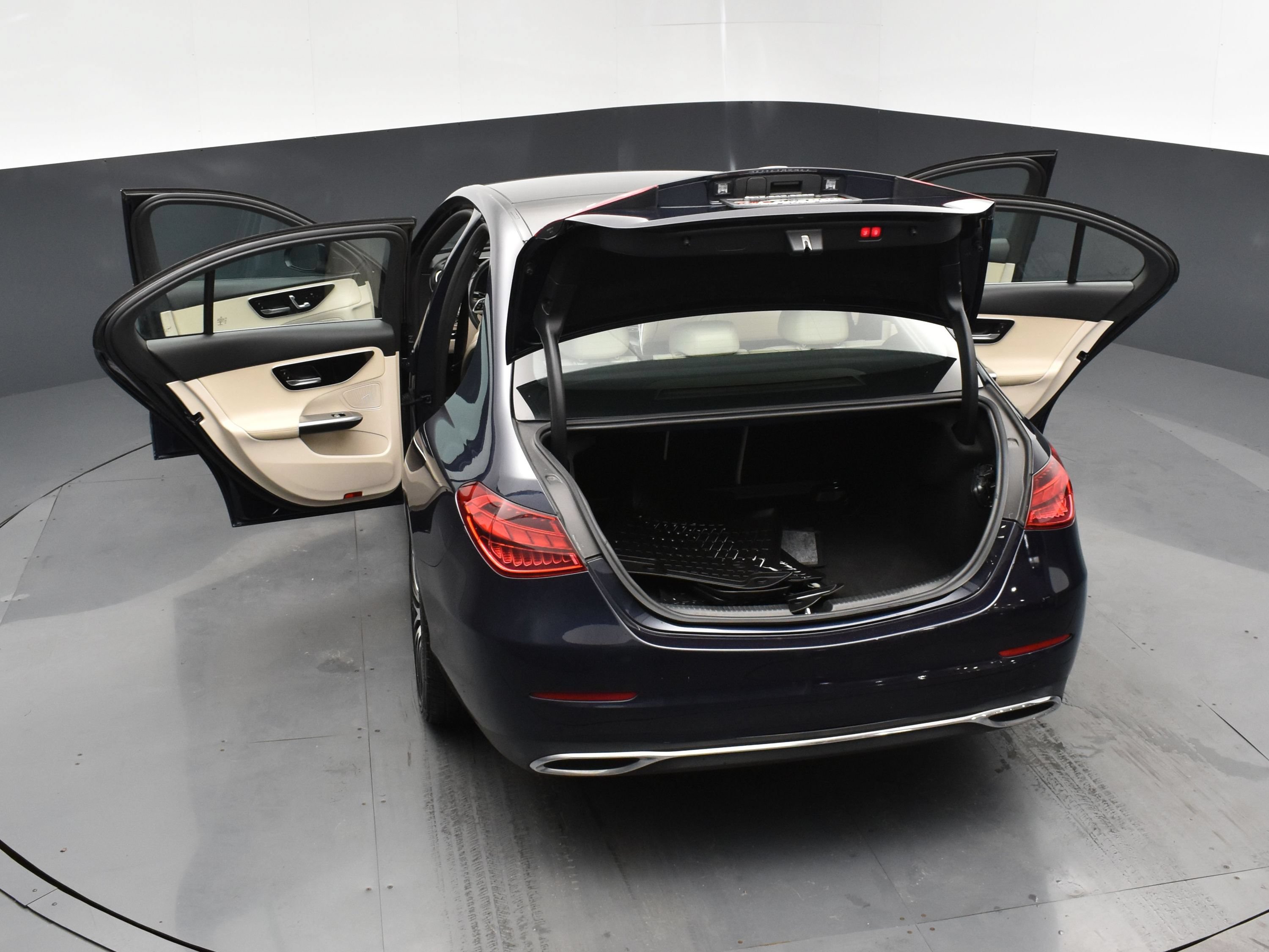 Used 2022 Mercedes-Benz C 300 4MATIC Sedan w/ Advanced USB Package image 25