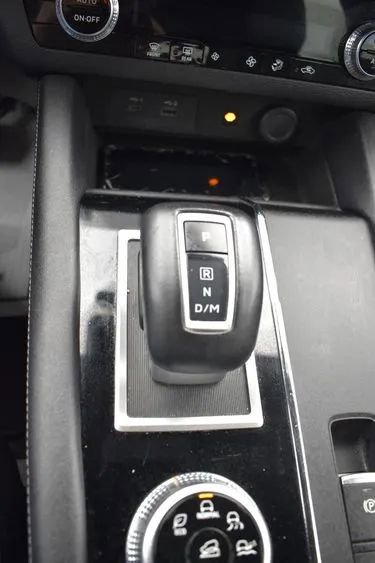 Used 2024 Mitsubishi Outlander FWD image 36