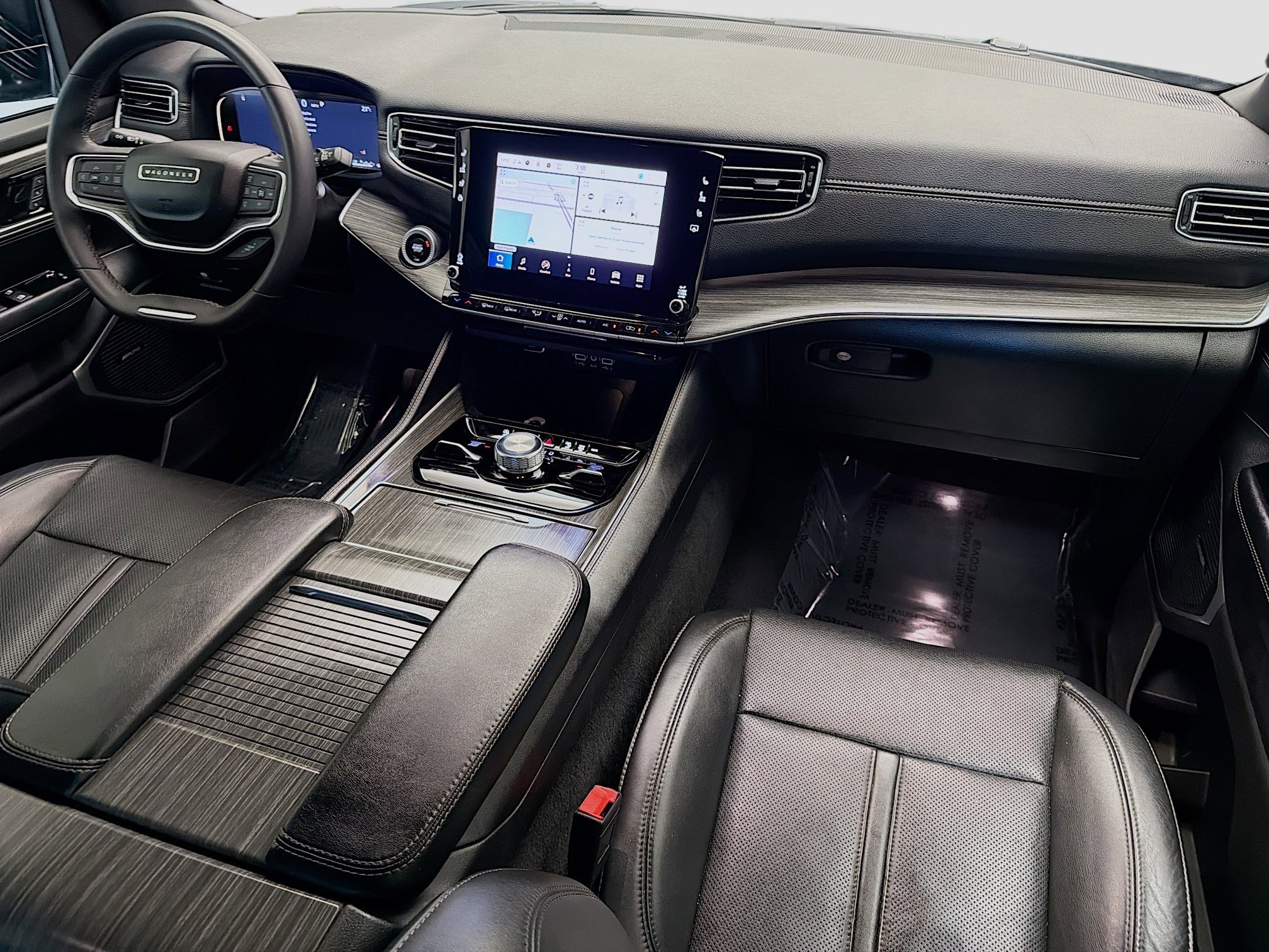 Used 2024 Jeep Wagoneer Series III image 12