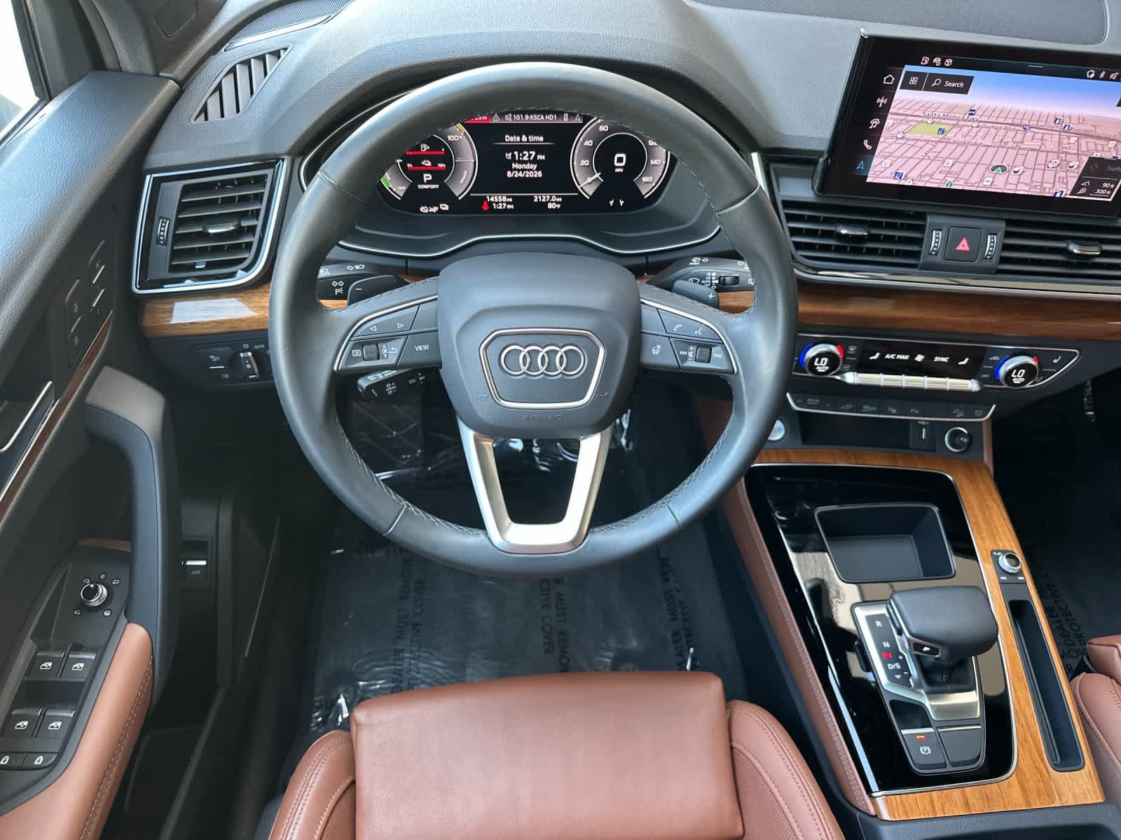 Used 2024 Audi Q5 e Prestige w/ Prestige Package AWD/4WD image 14