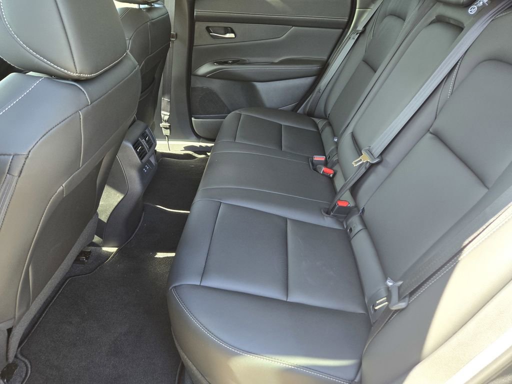 New 2025 Nissan Murano SL w/ Cargo Package AWD/4WD image 10