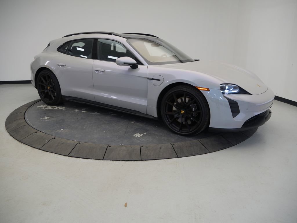 Certified 2023 Porsche Taycan GTS image 9