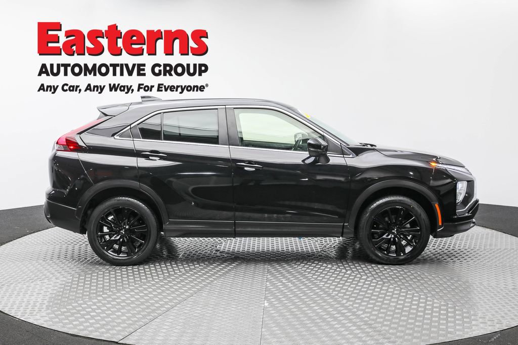 Used 2023 Mitsubishi Eclipse Cross LE image 4