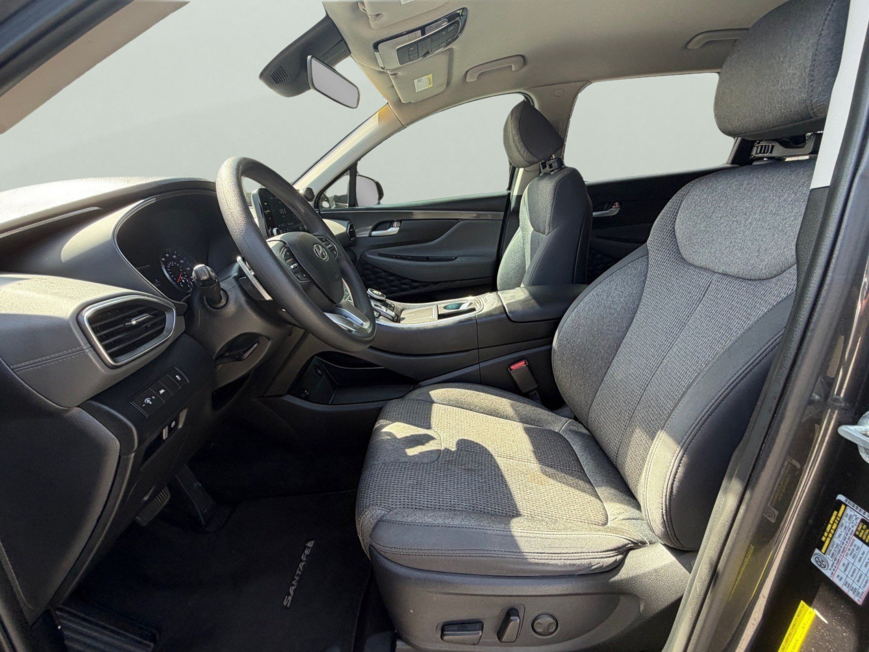 Used 2021 Hyundai Santa Fe SEL FWD image 13