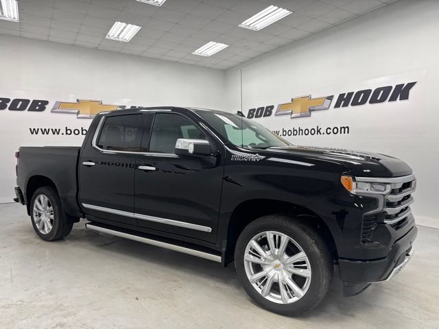New 2026 Chevrolet Silverado 1500 High Country w/ Technology Package AWD/4WD image 3