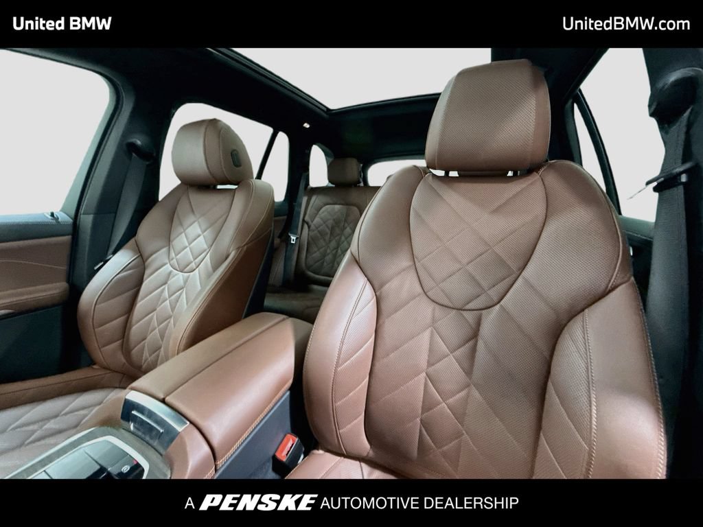 Certified 2025 BMW X5 sDrive40i w/ M Sport Package RWD image 12