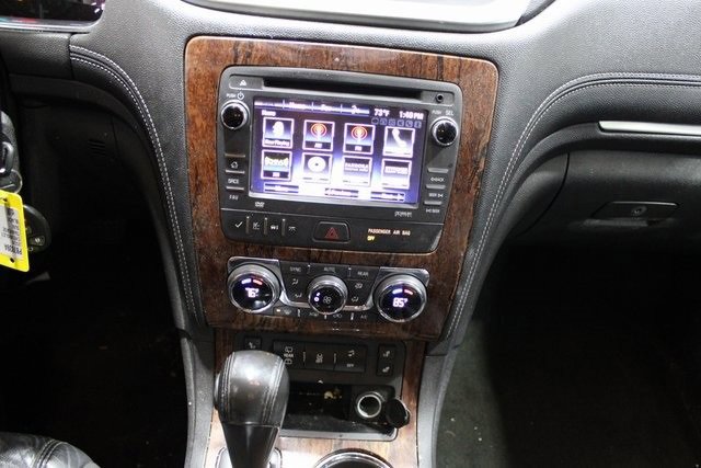 Used 2014 Chevrolet Traverse LT image 12