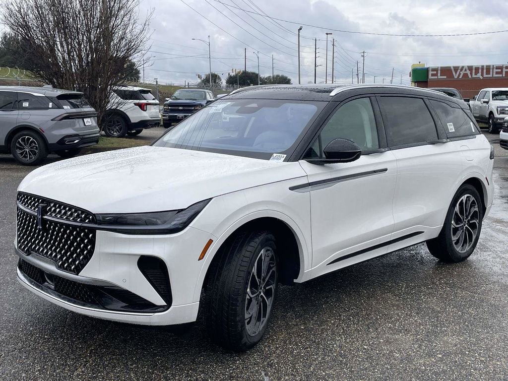 New 2026 Lincoln Nautilus Reserve image 7