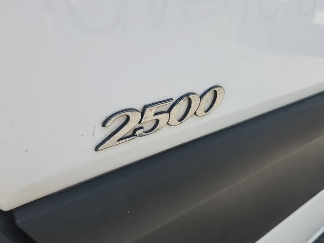 Used 2012 Freightliner Sprinter 2500 RWD image 19