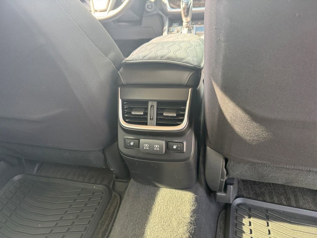 Used 2020 Subaru Outback Limited image 23