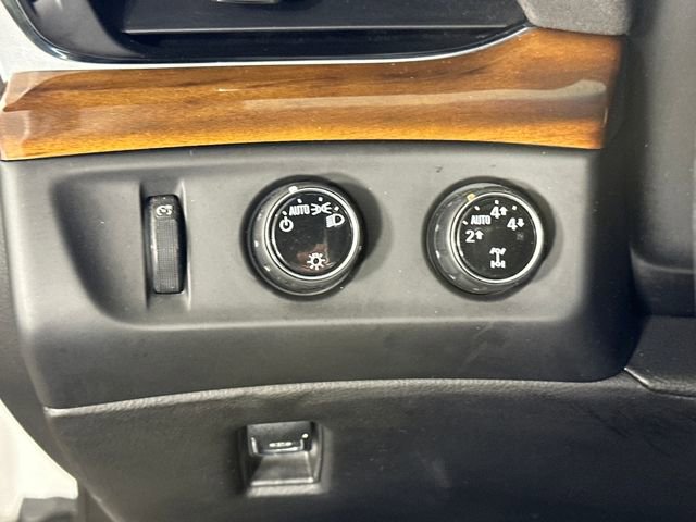 Used 2016 Cadillac Escalade ESV Premium image 19