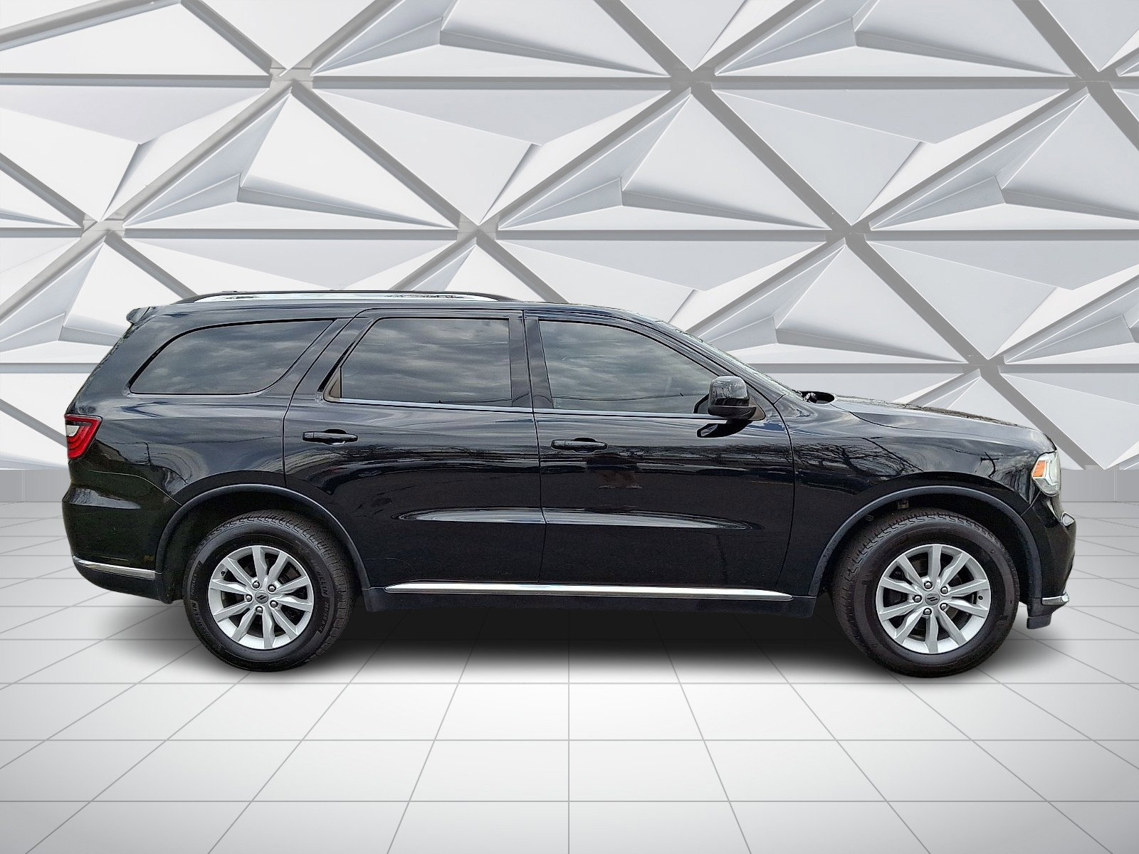 Used 2019 Dodge Durango SXT AWD/4WD image 12