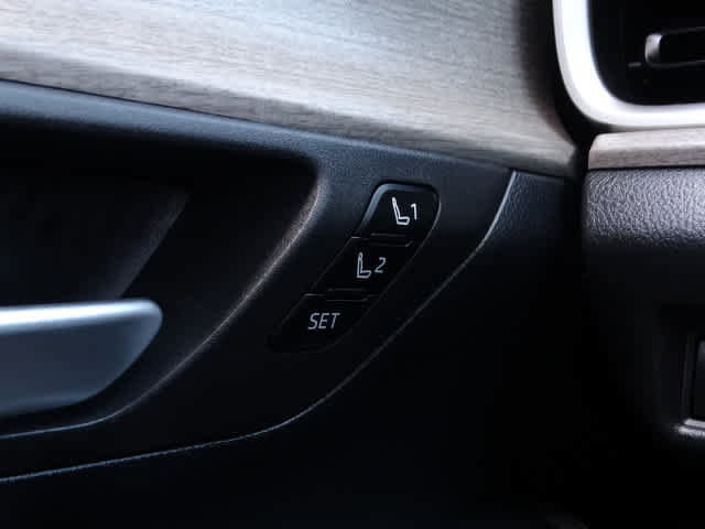 Used 2024 Toyota Grand Highlander Limited image 40