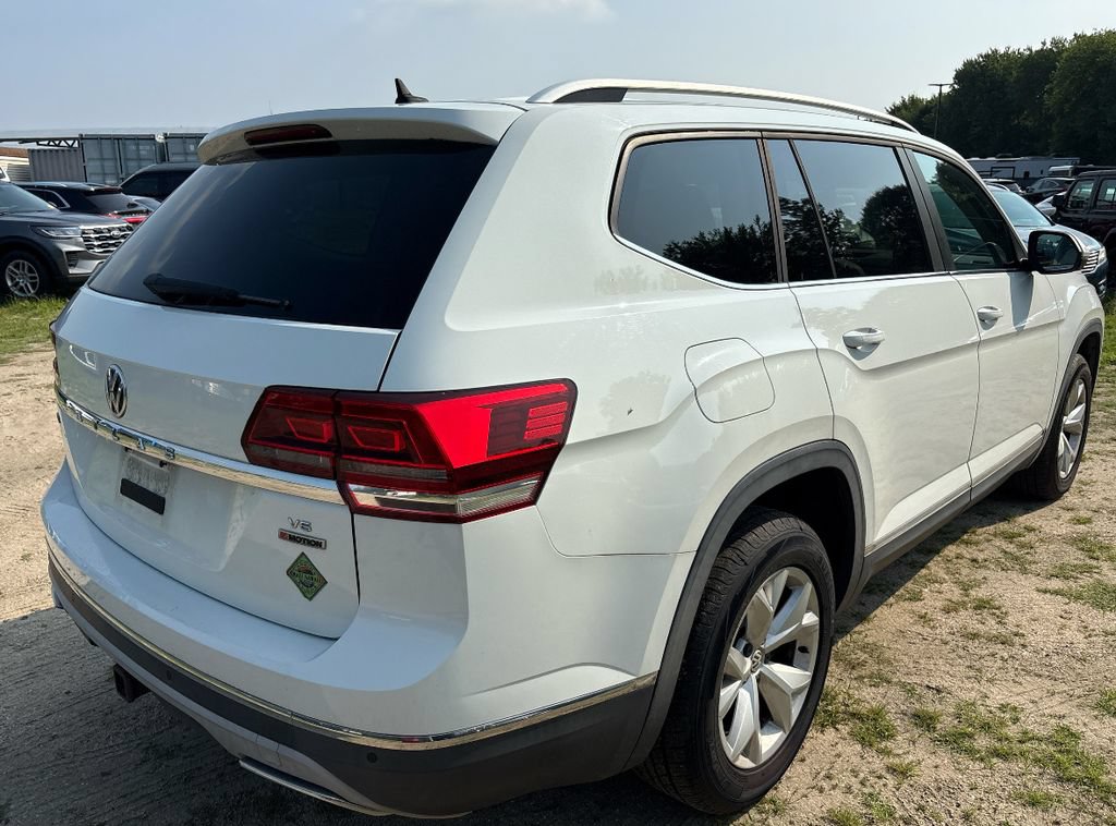 Used 2018 Volkswagen Atlas SEL AWD/4WD image 14