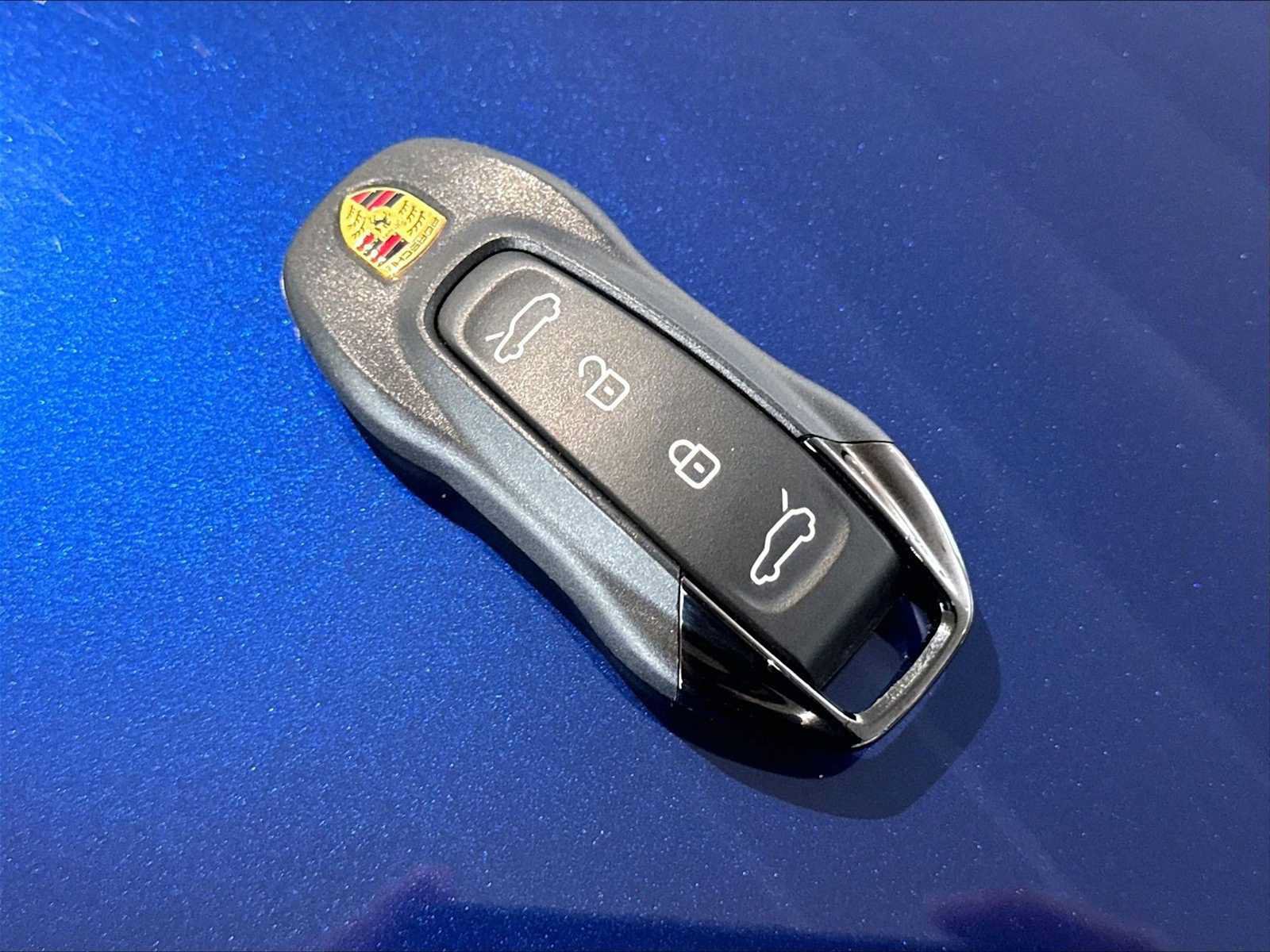 Used 2026 Porsche Macan 4 Electric AWD/4WD image 34
