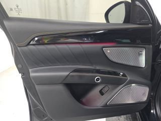 Used 2023 Maserati Grecale Modena AWD/4WD image 3