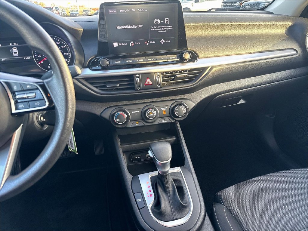 Used 2023 Kia Forte LXS FWD image 17