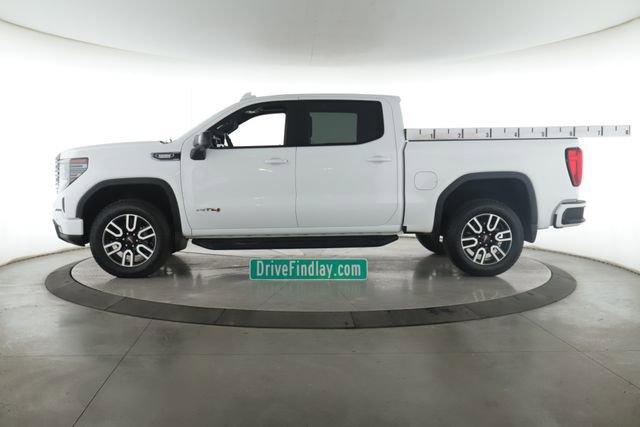 Used 2025 GMC Sierra 1500 AT4 w/ Technology Package AWD/4WD image 9