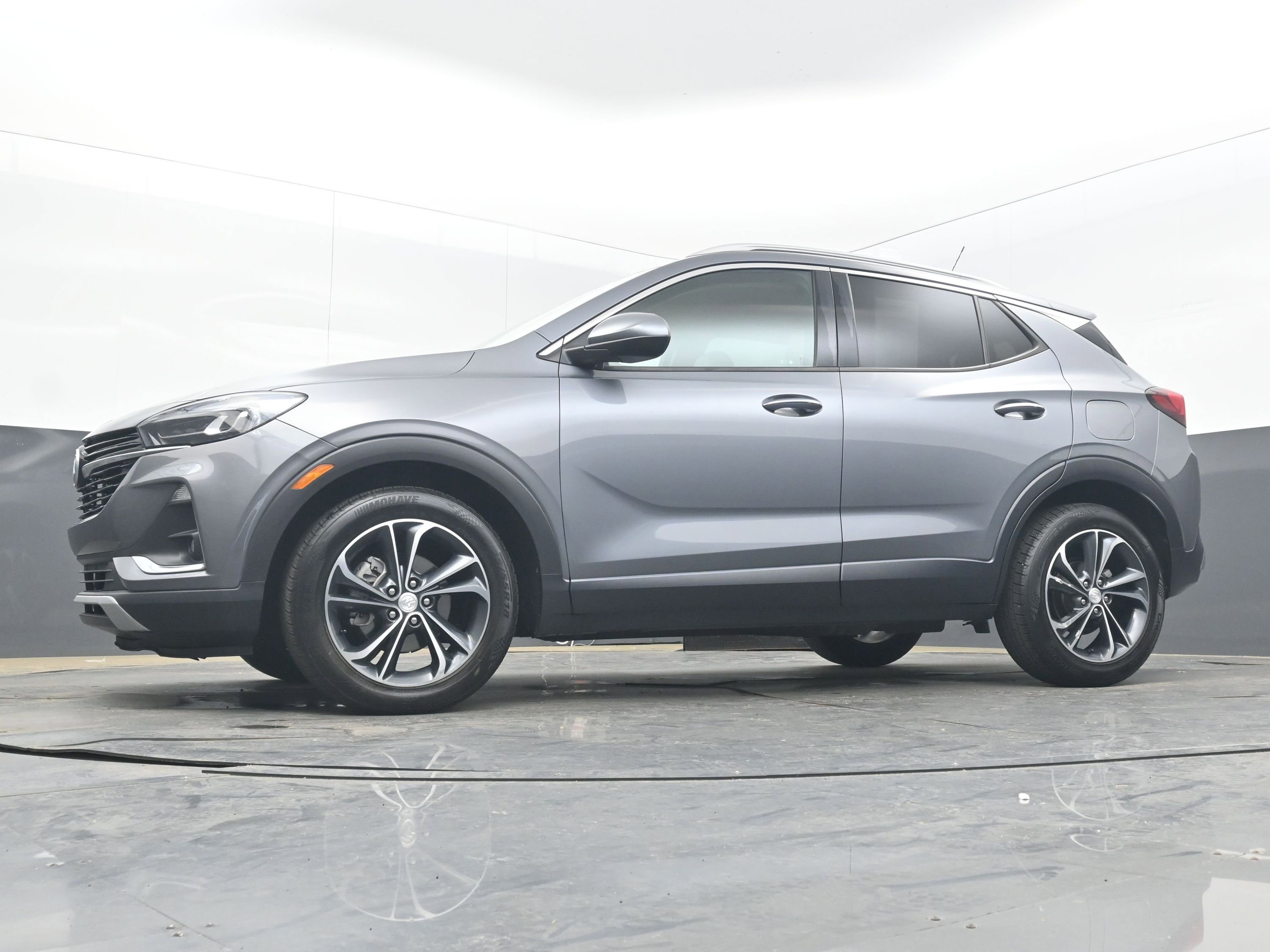 Used 2020 Buick Encore GX Essence image 24