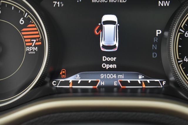 Used 2018 Jeep Cherokee Limited w/ High Altitude Package FWD image 26