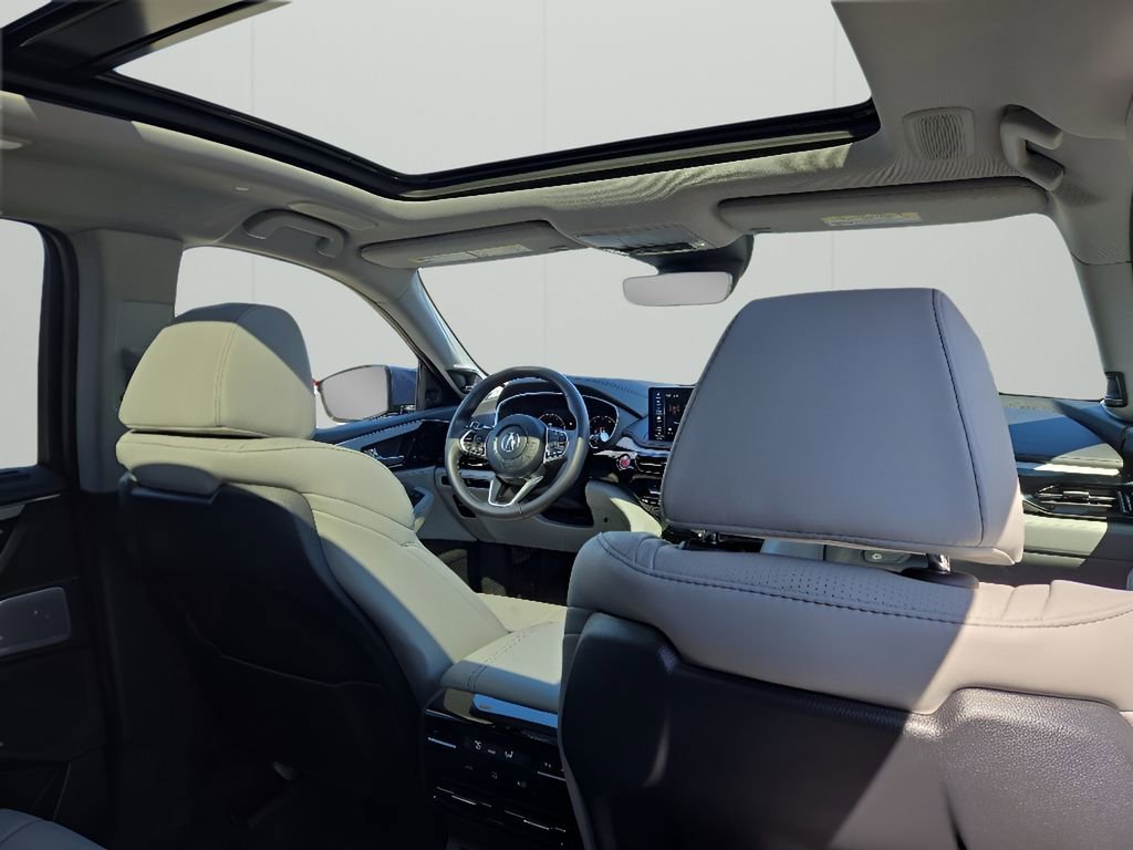 Used 2025 Acura MDX SH-AWD w/ Technology Package image 18