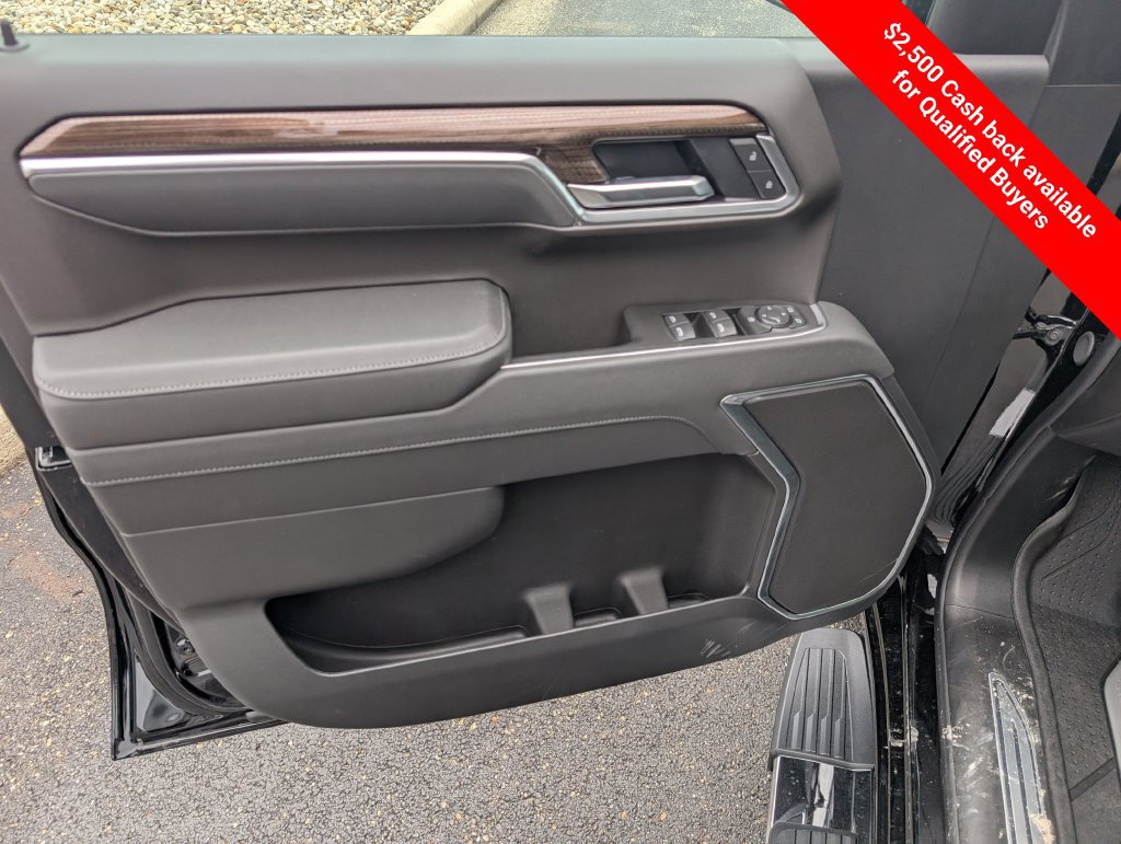 New 2026 Chevrolet Silverado 1500 LT w/ Leather Package AWD/4WD image 19