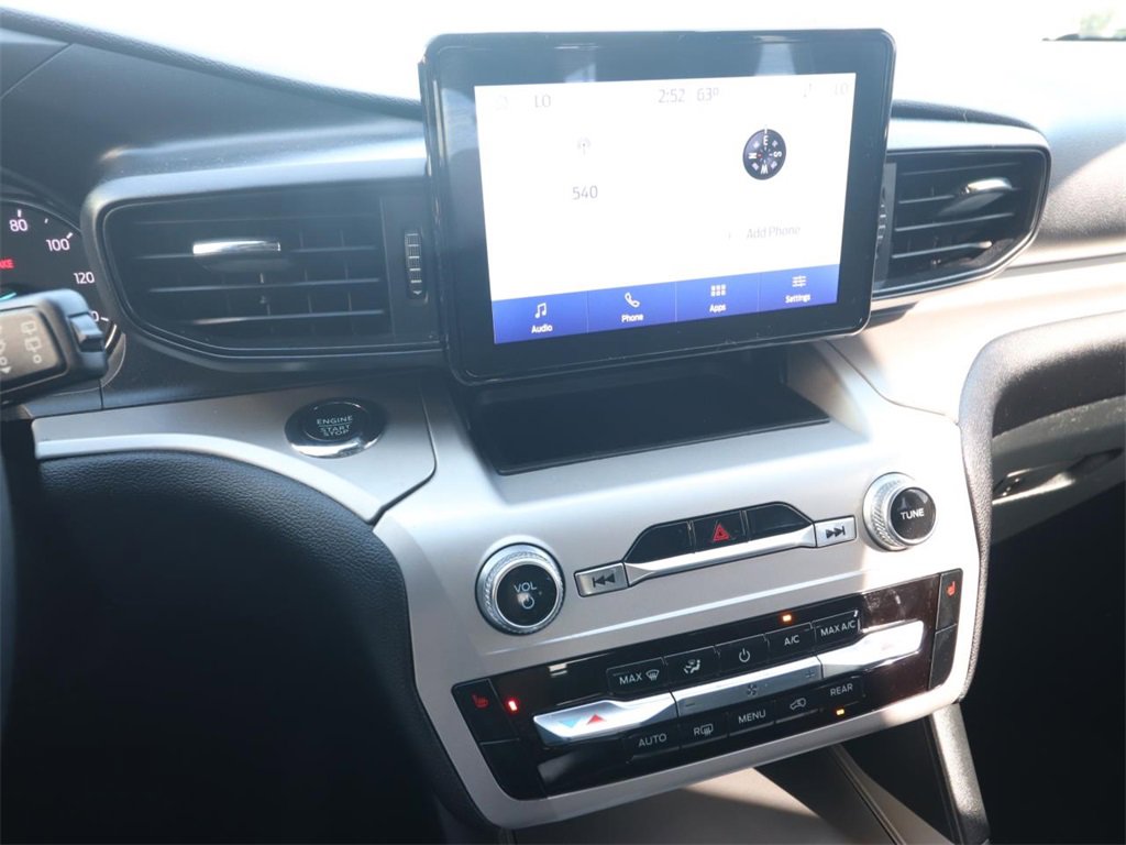 Certified 2022 Ford Explorer XLT image 17