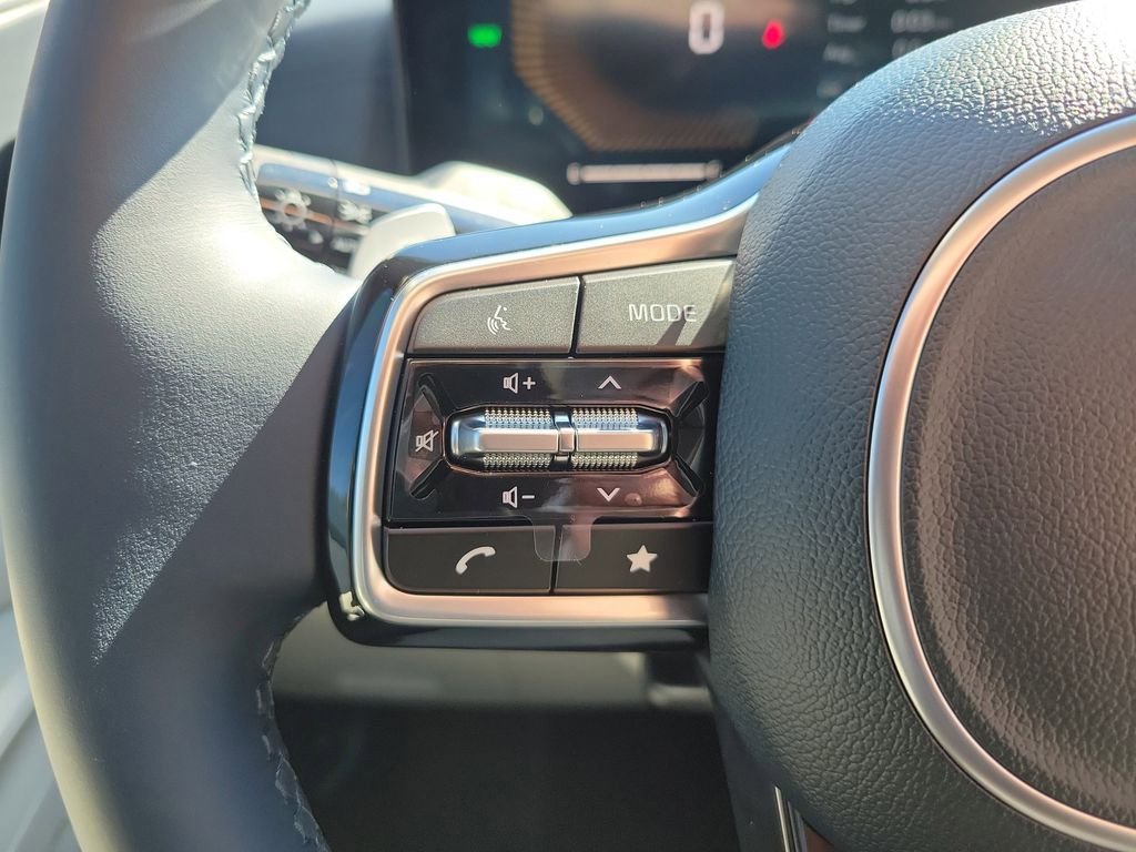 New 2026 Kia Carnival EX FWD image 27