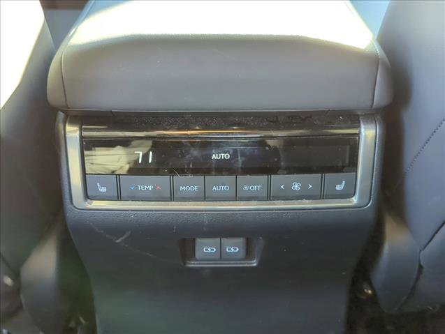 Used 2024 Lexus GX 550 image 24
