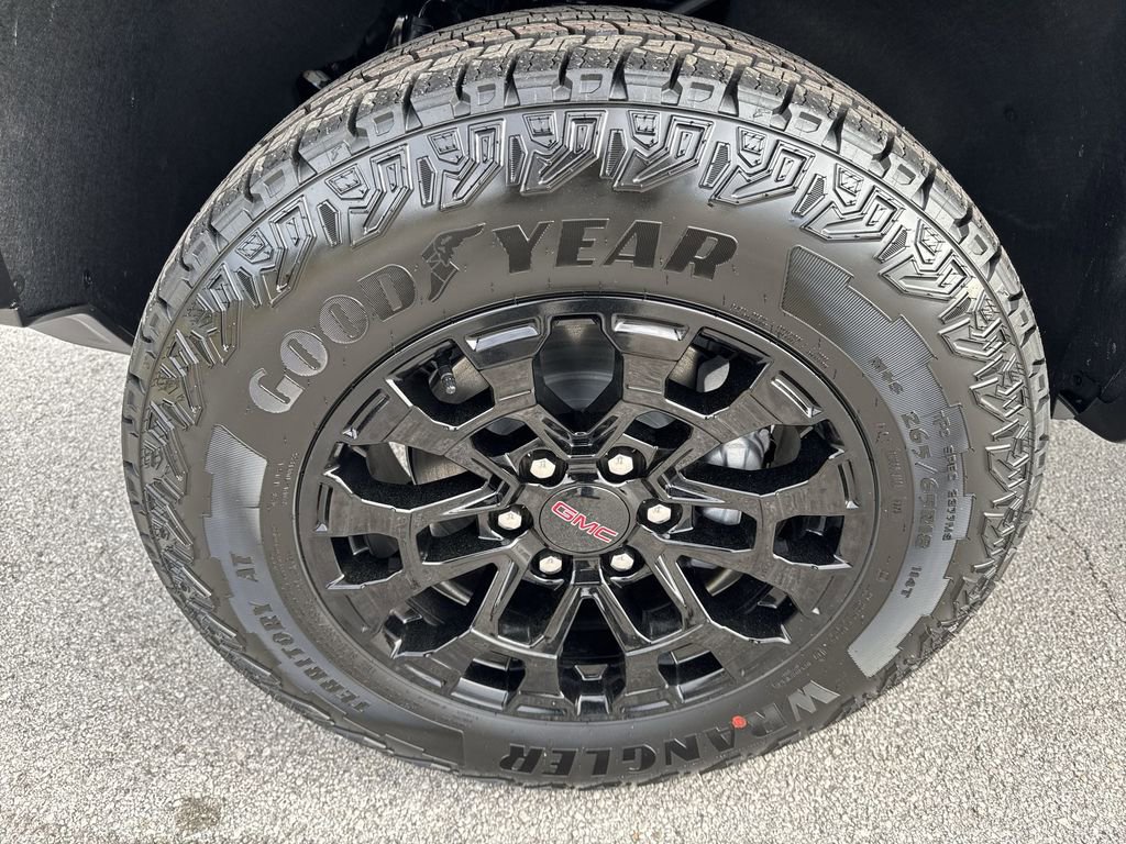 New 2026 GMC Canyon Elevation w/ Convenience Package image 39