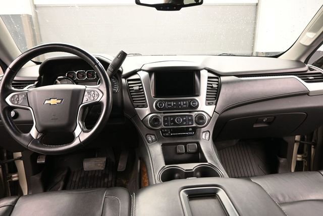 Used 2016 Chevrolet Suburban LT AWD/4WD image 31