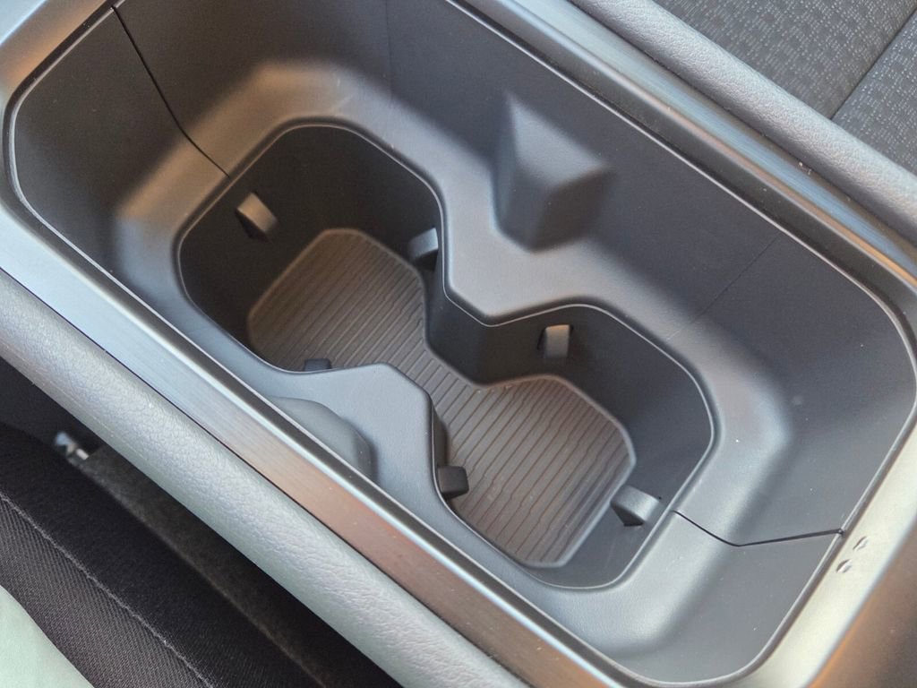 New 2026 Nissan Kicks S image 22